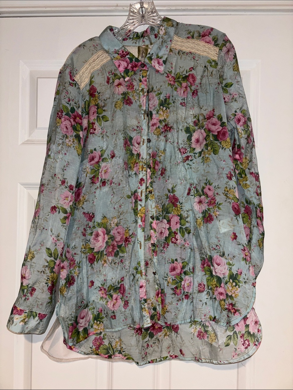 Floral Button-Down Blouse - Light Blue with Pink Roses Aratta